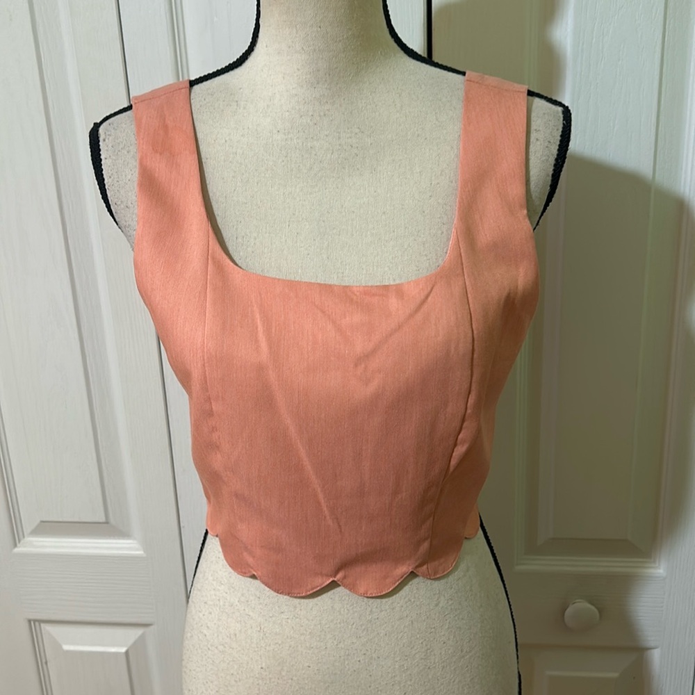 Sugarlips Cropped Tank- peach